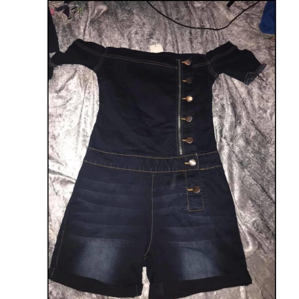 🚫 sold elsewhere!🚫 Jean short overalls/romper